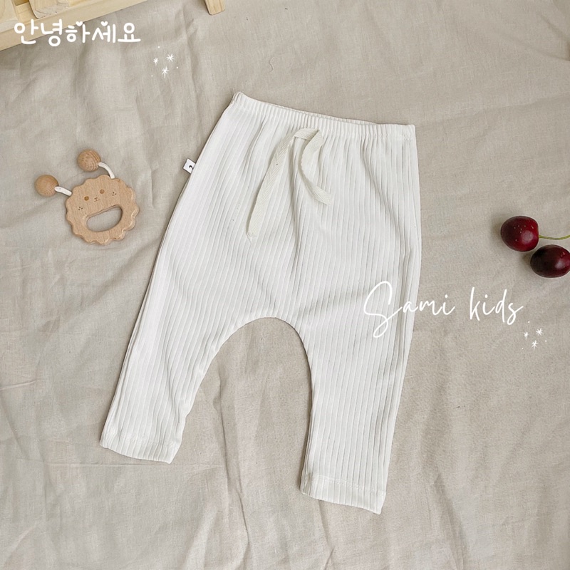 quần mặc bỉm cotton gân Hàn dày dặn ấm cho bé trai bé gái 5-15kg SAMIKIDS