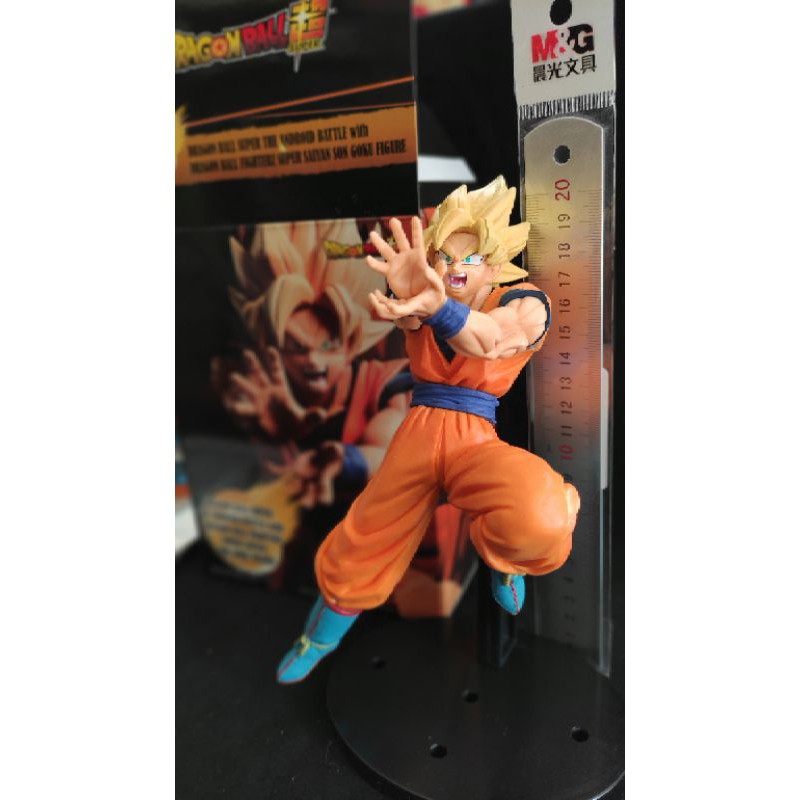 Mô hình Goku có box loại đẹp