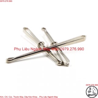 Dụng cụ luồn chun - thun quần