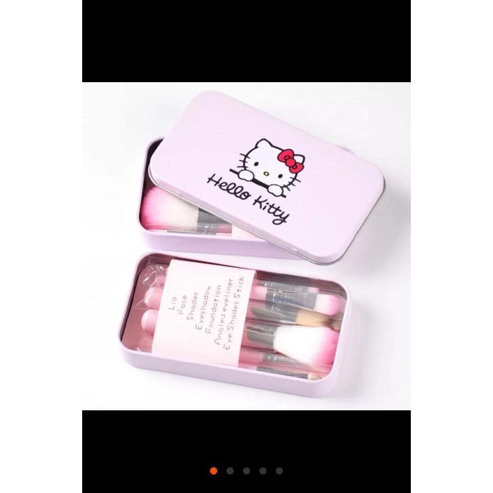 Bộ trang điểm cá nhân 10 món đầy đủ từ D’LAVILA | BigBuy360 - bigbuy360.vn