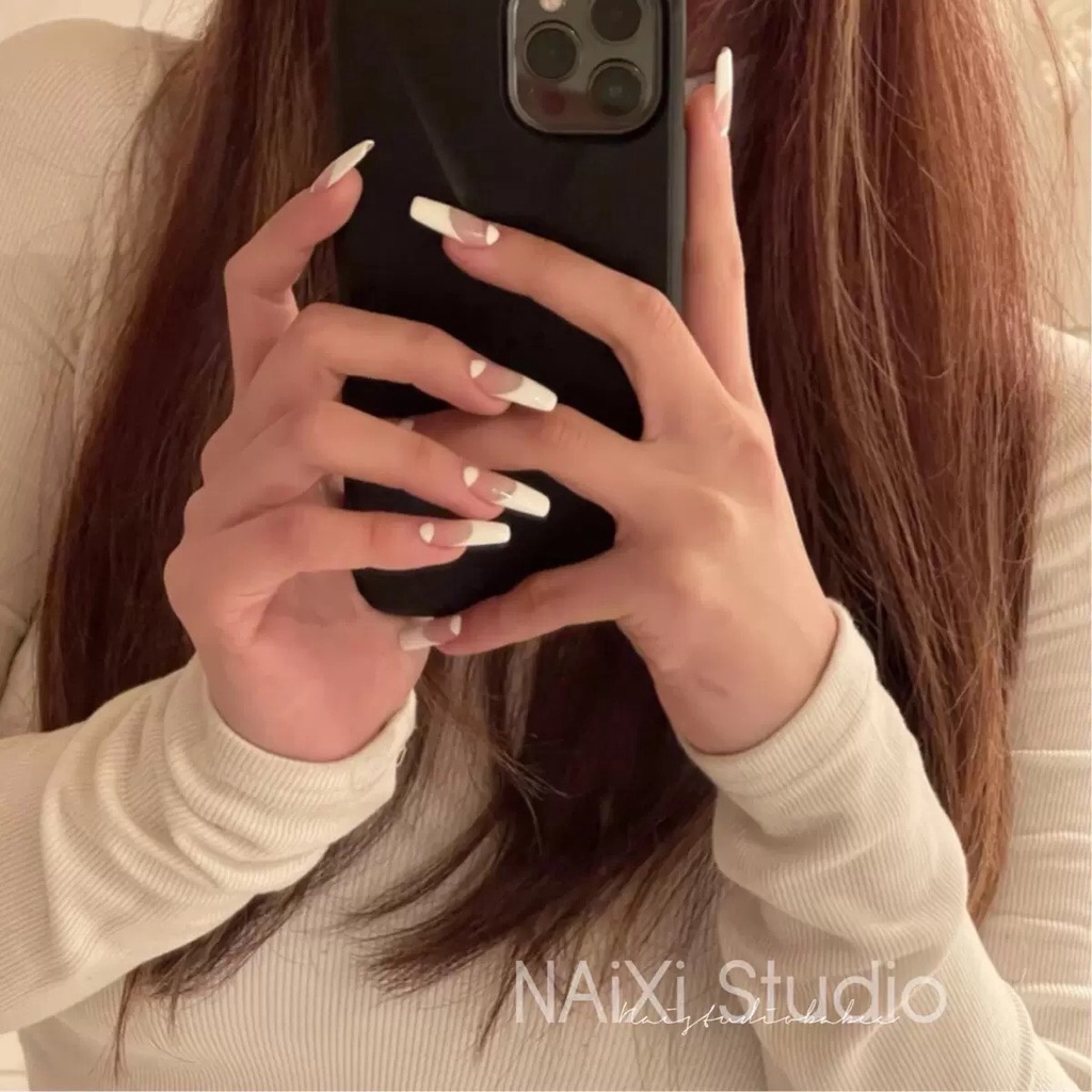 Móng Úp Thiết Kế Đơn Giản Nail Box Thiết Kế Phong Cách Hàn Quốc julynails.vn nb067