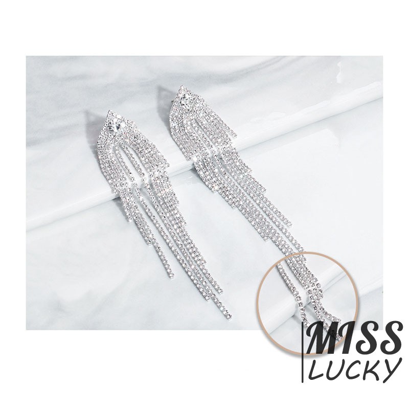 Khuyên tai tua rua phong cách bô hem cá tính cho nữ