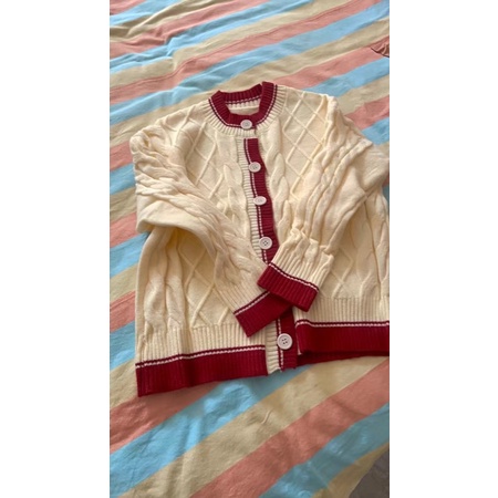 Áo len Cardigan 2 màu trắng đỏ siêu xinh