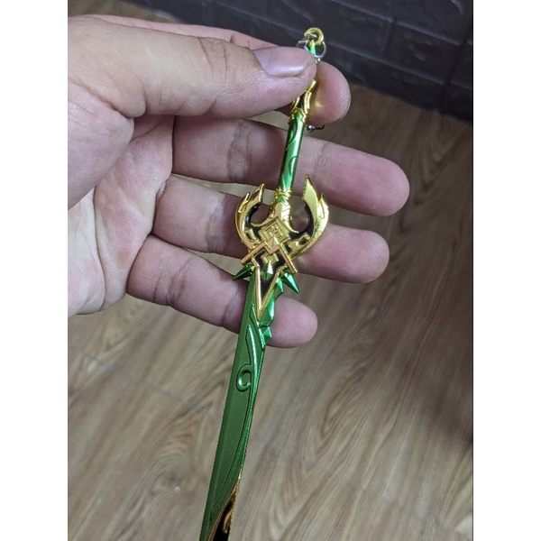 Mô hình móc khoá bàn nham kết lục 22cm