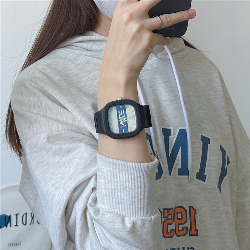 [Hàng Có Sẵn] Ins Đồng Hồ Đeo Tay Mặt Vuông Đơn Giản Thời Trang Bán Chạy Cho Cặp Đôi Phong Cách Ins