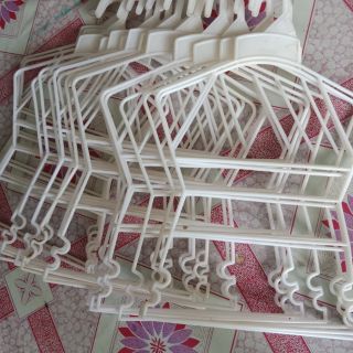 Móc bộ em bé thanh lý