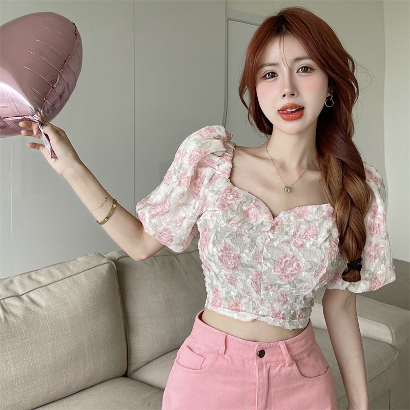 Áo croptop BH tay ngắn cổ vuông in họa tiết hoa nhí xinh xắn thời trang hè cho nữ