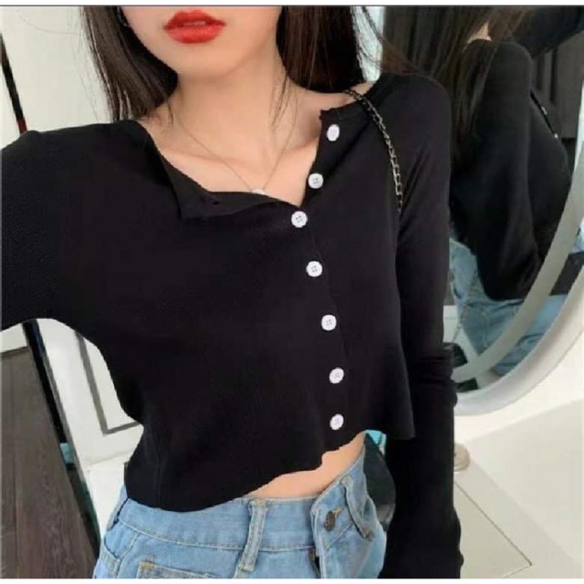 Áo croptop dài tay cúc dọc