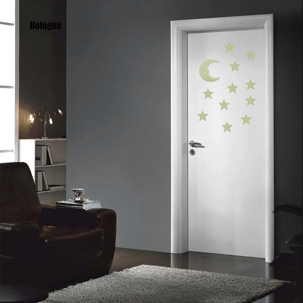 12 Sticker Dán Tường Dạ Quang Hình Trăng Sao