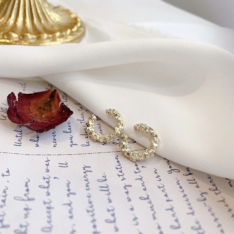 Khuyên Kẹp Tai Cỡ Nhỏ Không Cần Xỏ Lỗ Kiểu Hàn Quốc Đơn Giản Cá Tính