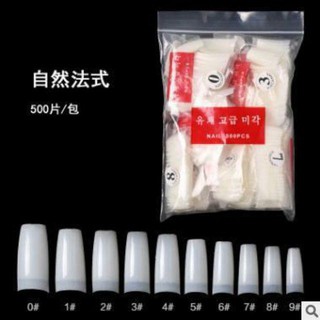 Móng giả dán và nối làm nail