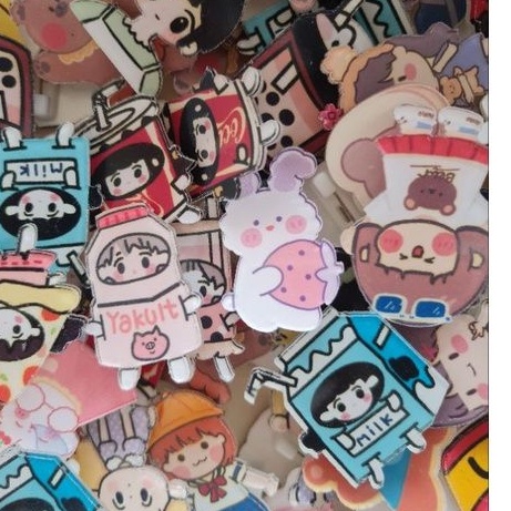 Pin, huy hiệu cài cặp, áo cute