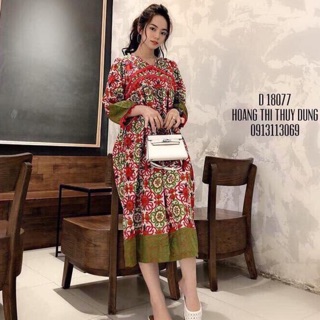 Đầm maxi thổ cẩm hoạ tiết đối xứng viền ren vintage