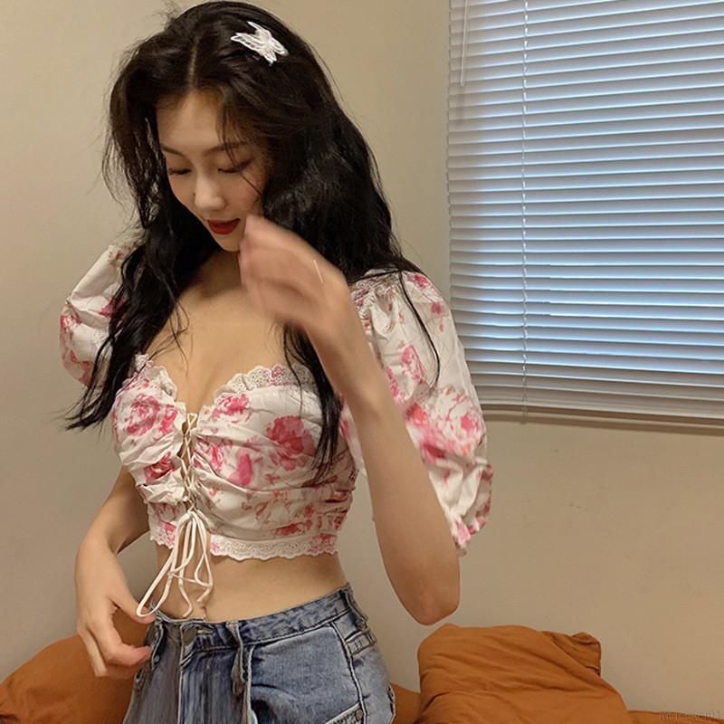 Áo Croptop Họa Tiết Hoa Quyến Rũ Dành Cho Nữ | BigBuy360 - bigbuy360.vn