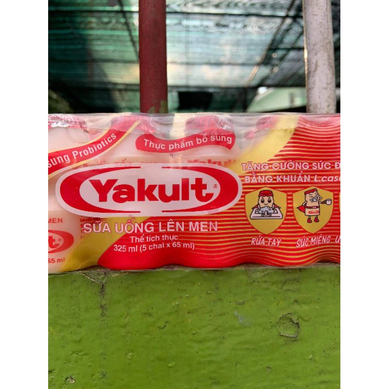 (GIÁ SỐC) Thùng sữa lên men Yakult date mới | BigBuy360 - bigbuy360.vn