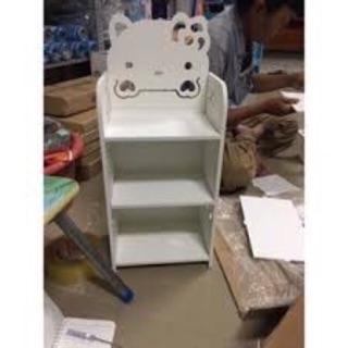 Tủ gỗ hello kitty