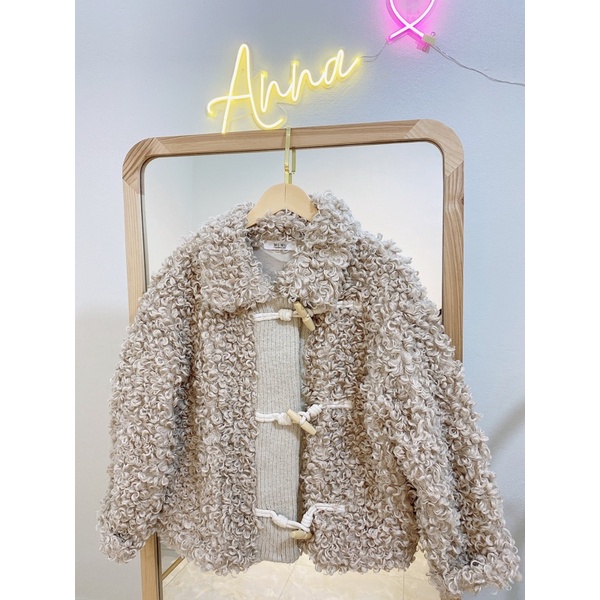 Áo khoác lông cừu