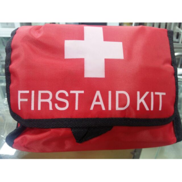 Túi cứu thương first aid kit trên ô tô và gia đình