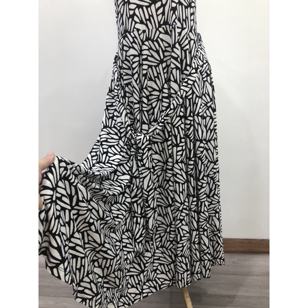 Bigsize đầm xòe banana republic có đai thắt size L 60kg