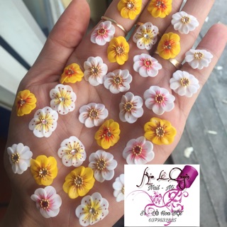 1 bông hoa bột nail
