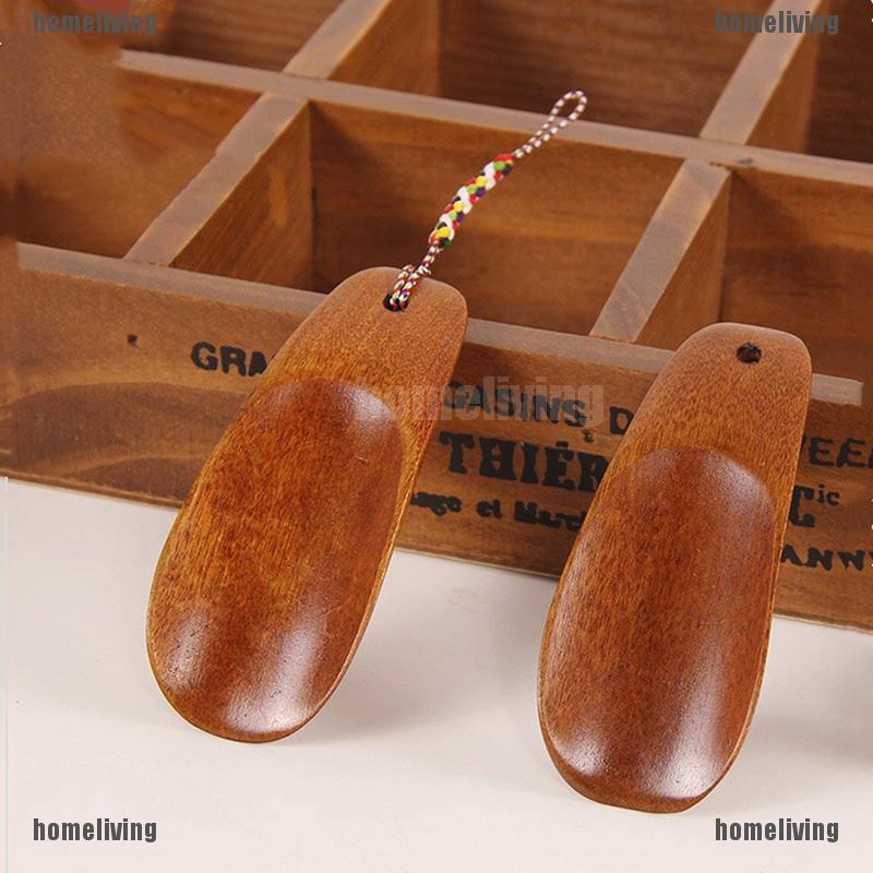 1 Chiếc Dụng Cụ Hỗ Trợ Mang Giày Bằng Gỗ Tự Nhiên