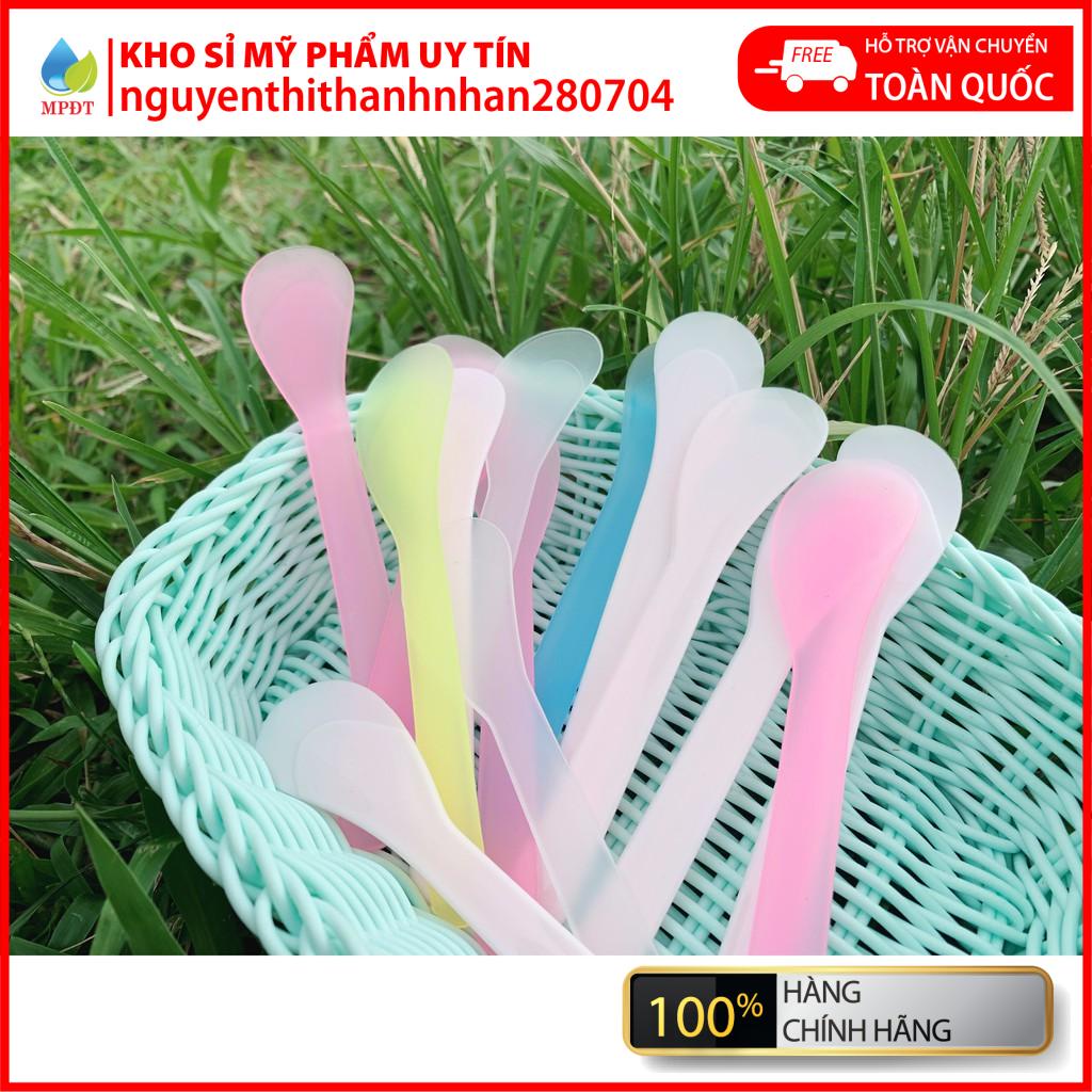 200 que nhựa đắp mặt nạ, que nhựa đắp mask nhiều màu