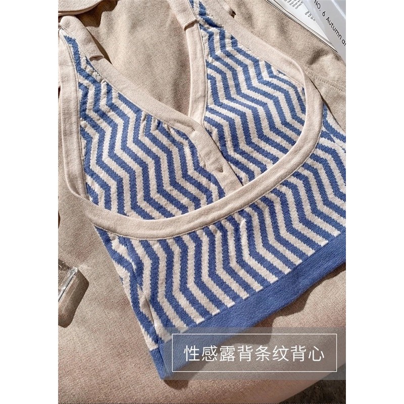 yếm cổ chữ V | BigBuy360 - bigbuy360.vn