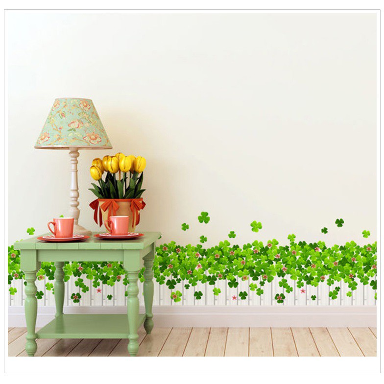 Decal dán trang trí chân tường cỏ may mắn bốn lá AmyShop - decal dán phòng ngủ, trang trí chụp ảnh giá rẻ