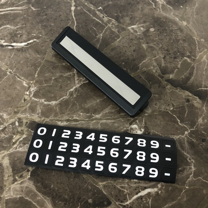 Bảng số điện thoại gắn taplo ô tô V10