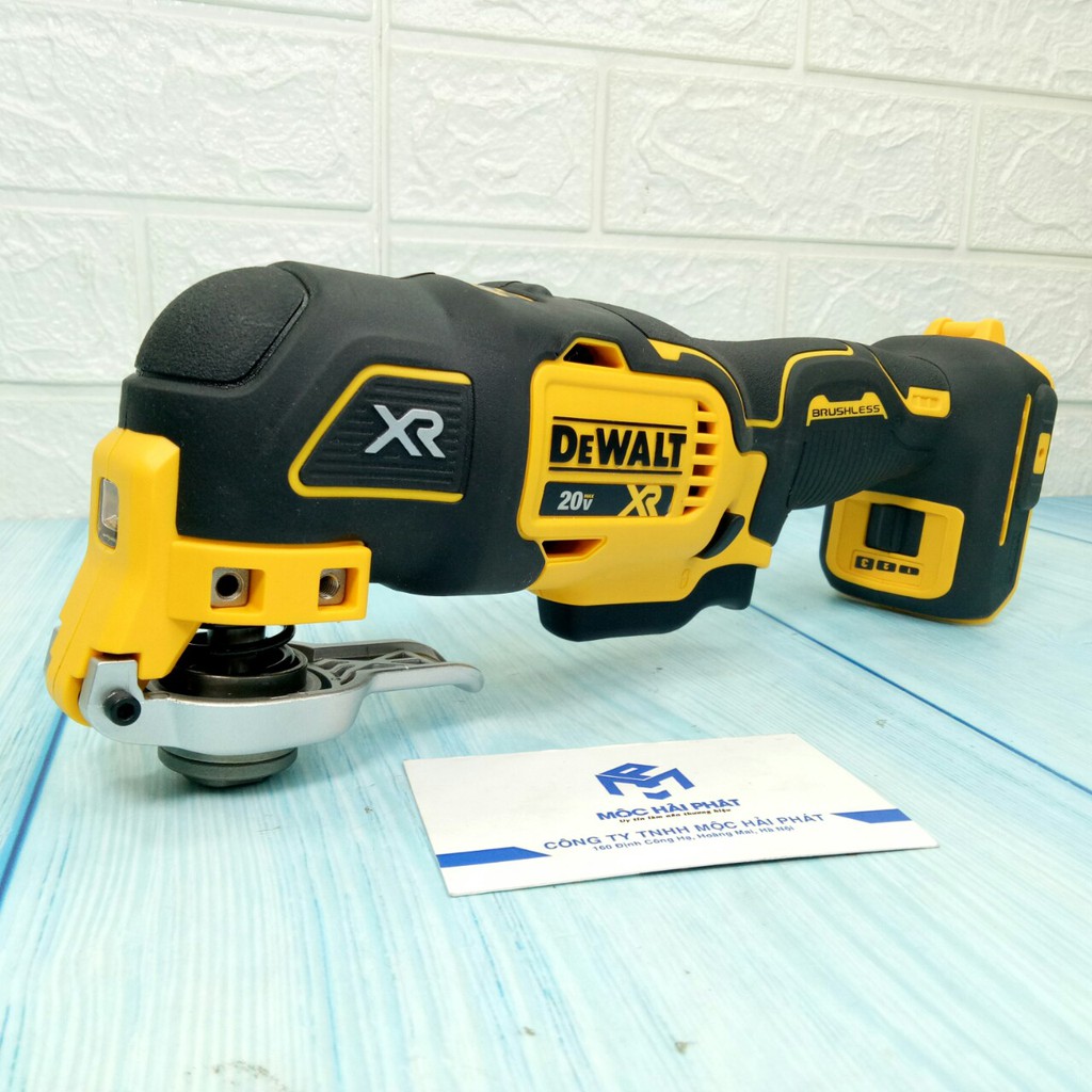 Máy cắt cầm tay 20V Dewalt DCS356N-KR