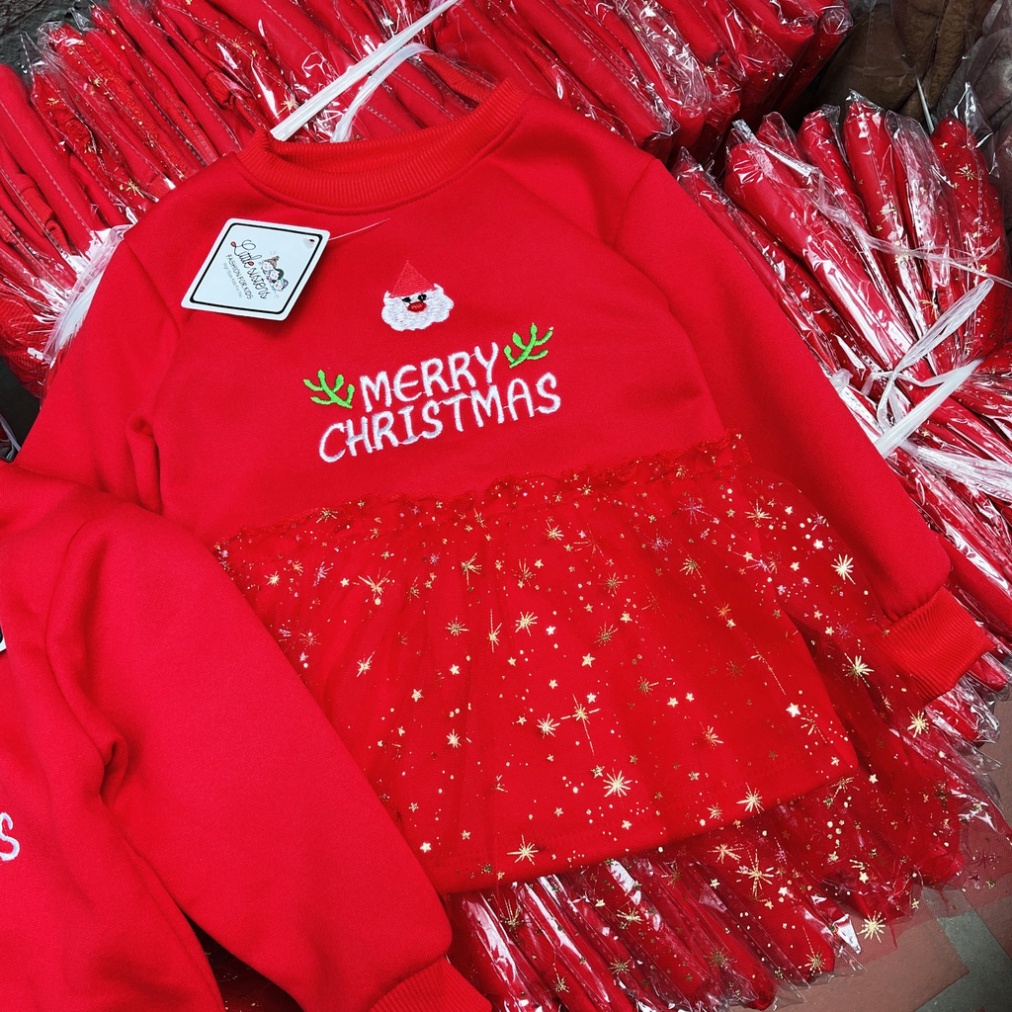 Áo nỉ đỏ cho bé trai và váy đỏ phối ren Noel bé gái,Cặp áo nỉ phối cổ 3p kẻ và áo nỉ váy phối ren Noel cho bé