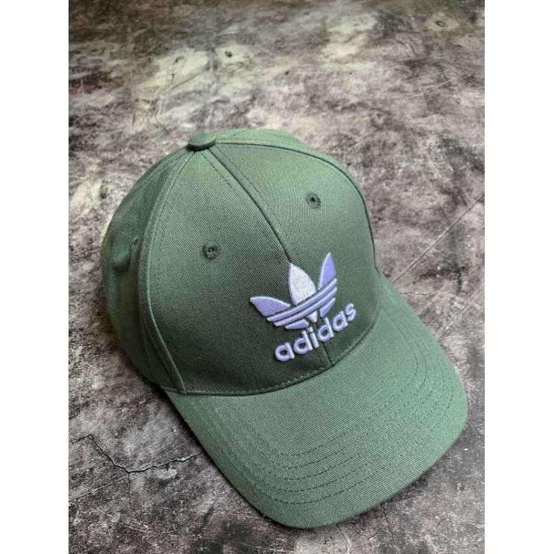 Mũ Adidas xanh rêu ba lá trắng - Mũ lưỡi trai adidas - Nón kết thời trang nam, nữ/TREFOIL BASEBALL CAP IN GREEN