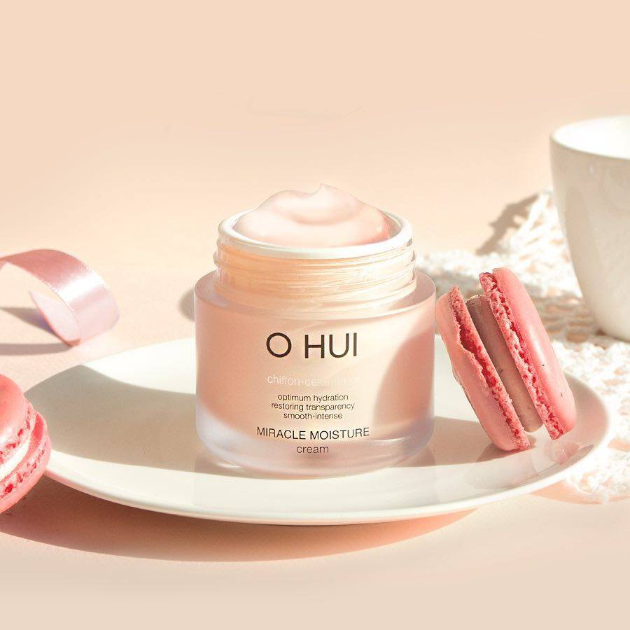 Kem dưỡng Ohui Miracle Moisture