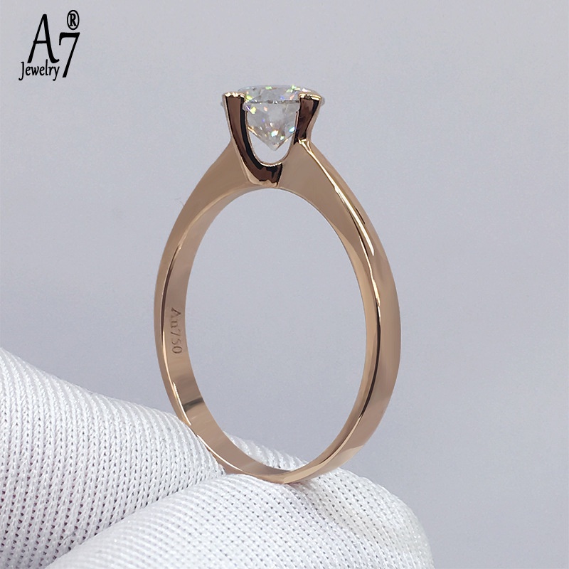 Nhẫn Đeo Chéo Dạng Hở A7 Pt950 Platinum Moissanite