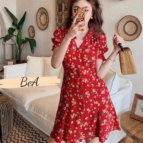 Váy hoa đỏ cổ V buộc eo