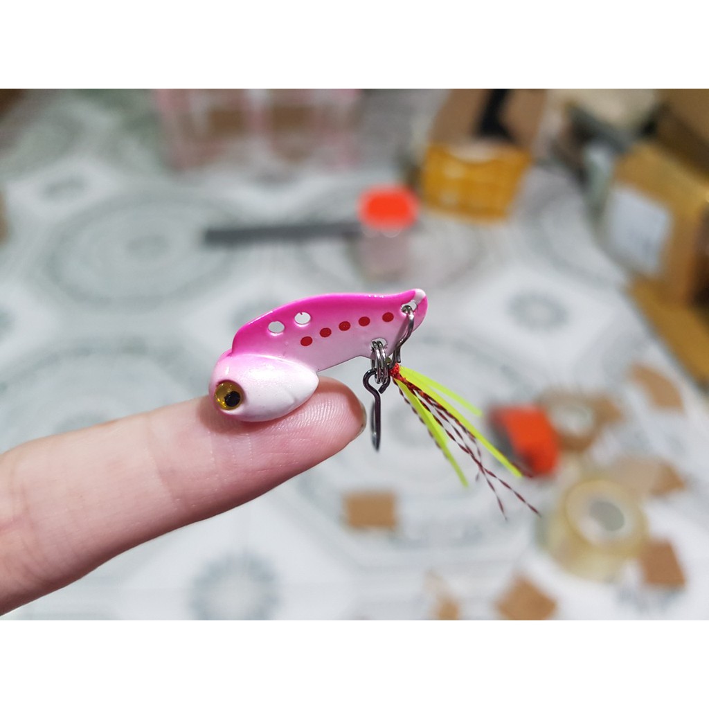 Bộ combo mồi lure kèm hộp đựng mương,lóc,sộp,rô phi,.... _ BM_ 01