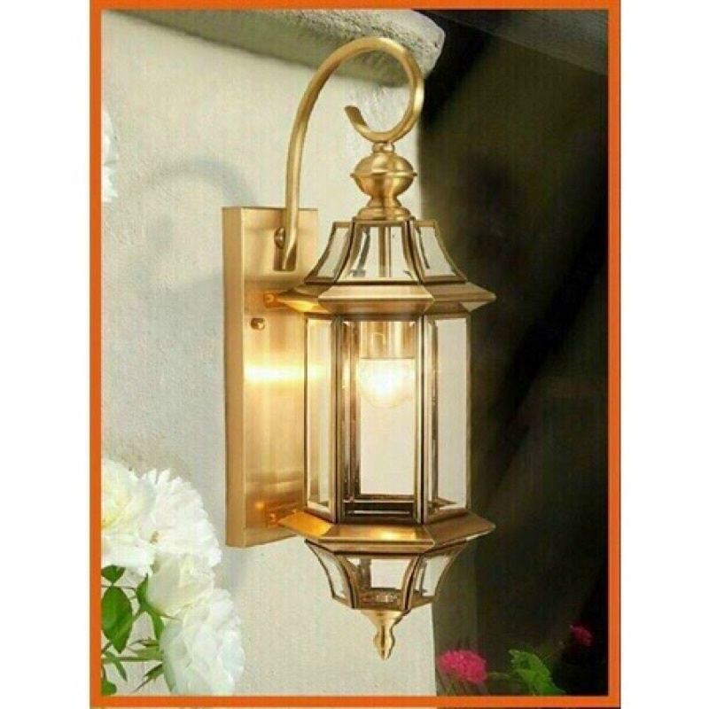 Đèn tường đồng sịn sò kèm bóng st64 (như hình)