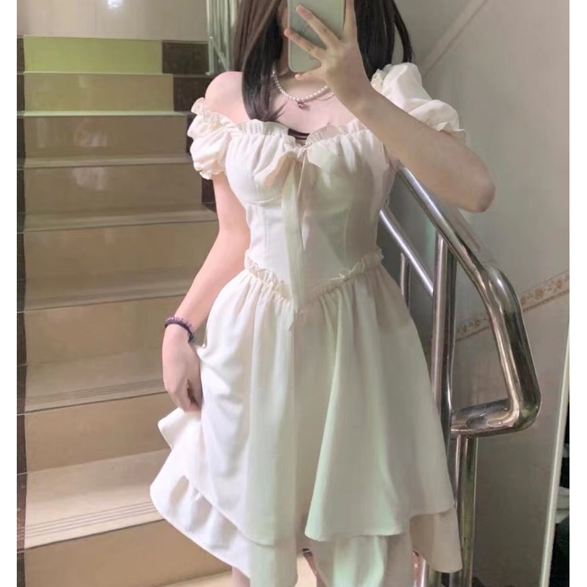 Đầm nữ cổ vuông tay phồng phối ren phong cách pháp cổ điển thời trang