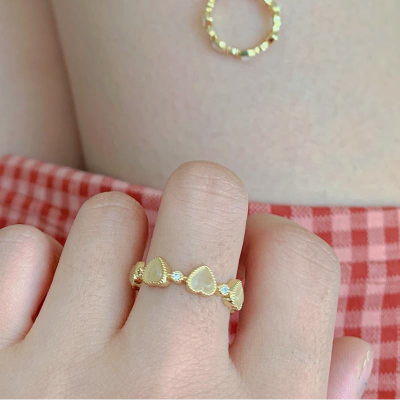 Nhẫn hở mặt trái tim đính đá opal phong cách retro