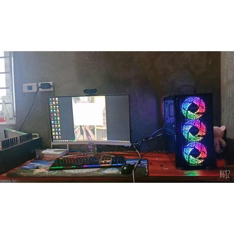 TRỌN BỘ CÂY MÁY TÍNH MSI I3 7100 + RAM 8G + CARD MÀN HÌNH  1050 + Ổ CỨNG SSD 120G VÀ HDD 1000G + MÀN HÌNH 24 INCH CONG | BigBuy360 - bigbuy360.vn