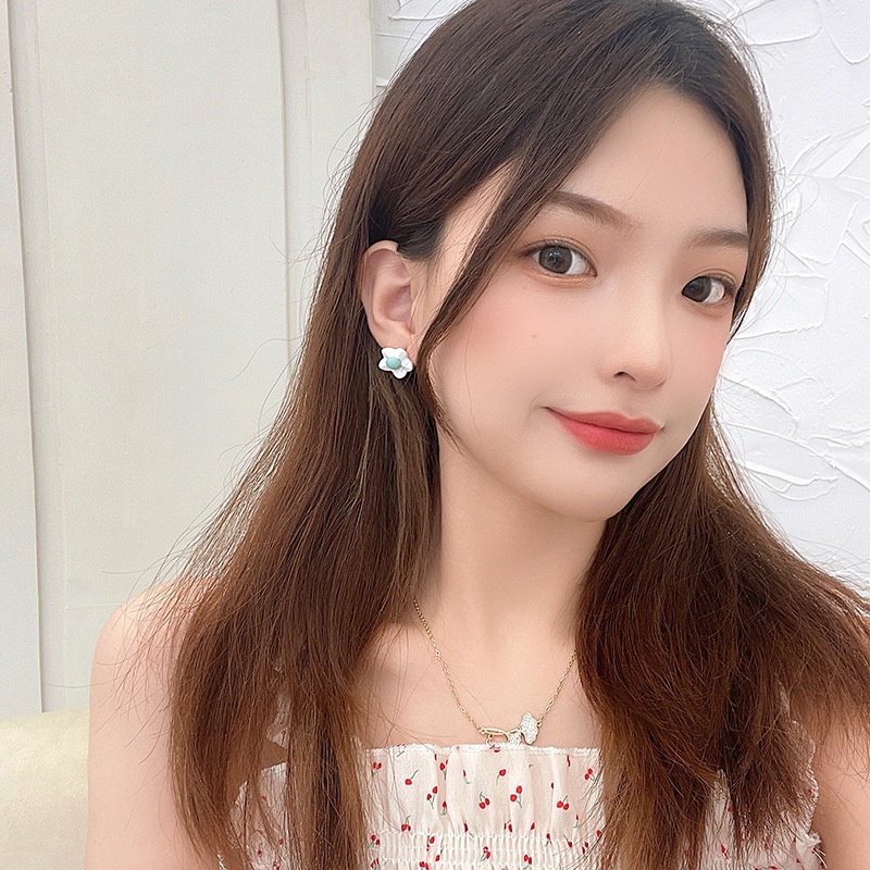 Bông Tai Hình Hoa Cúc Nhỏ Mạ Bạc 925 Dễ Thương Dành Cho Nữ F906