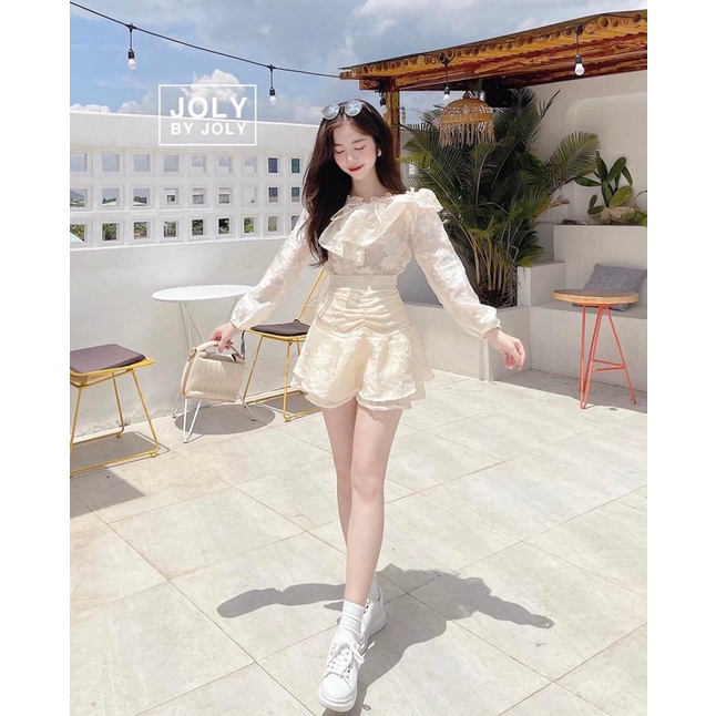 Set áo nude hoa nổi bo chun vai + chân váy