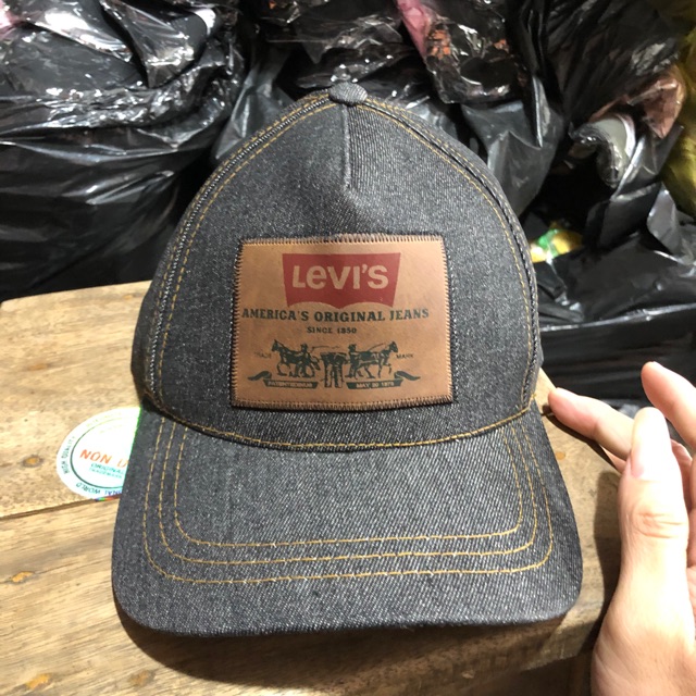 [ Giá Gốc ] Mũ Nón Thời Trang Nam Nữ Levis Chất Bò Cao Cấp ️ Vải Bò Dày, Quai Kim Loại Độ Bền Cao .C