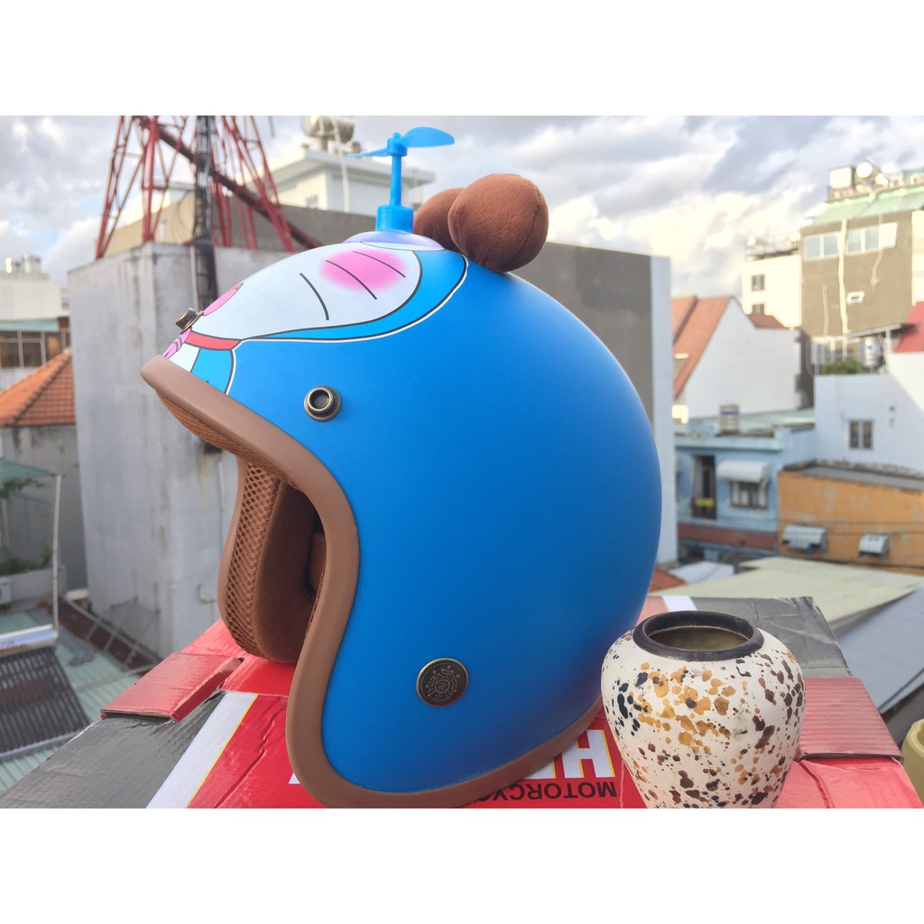 COMBO MŨ BẢO HIỂM 3/4 DOREMON CÓ TAI + CHONG CHÓNG