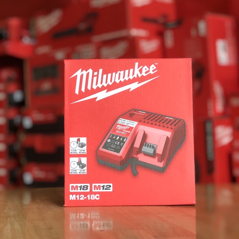 Sạc Milwaukee M12-18C 220v