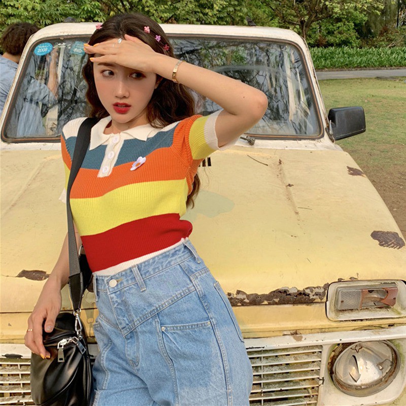 Áo thun polo nữ sọc ngang phối màu tương phản | BigBuy360 - bigbuy360.vn