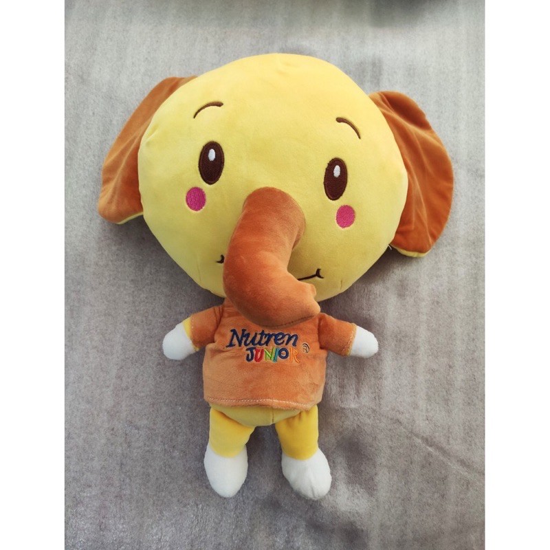 Set gối mền voi con quà tặng Nutren Junior
