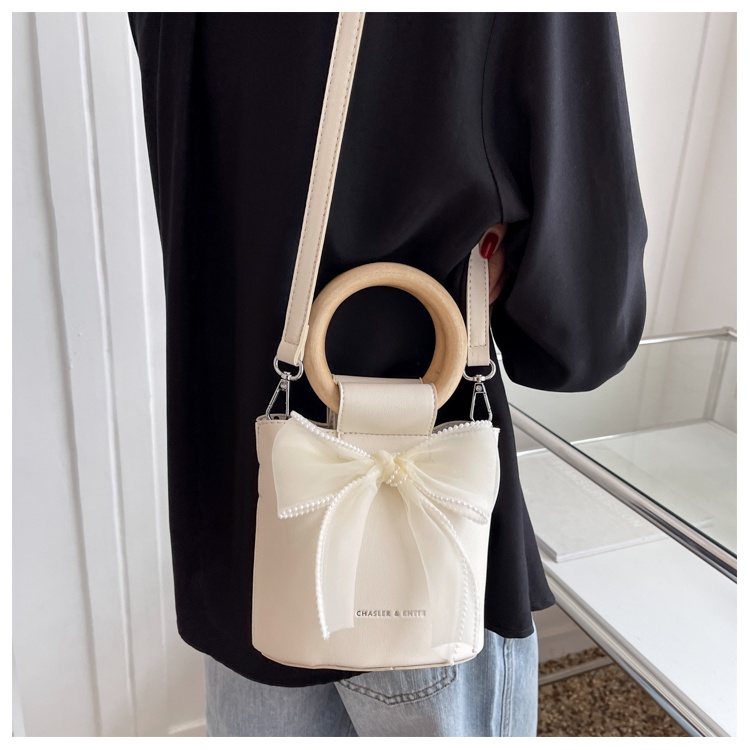 Túi xô đeo vai IELGY cầm tay đính nơ thời trang cho nữ