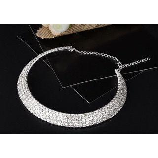 Kiềng đá pha lê lấp lánh [có video quay hàng]