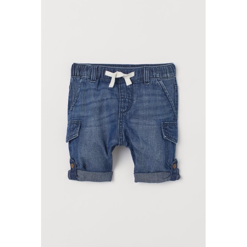 quần jean  HM ( mặc được 2 kiểu dáng cho bé) size 6-9m, 9-12m